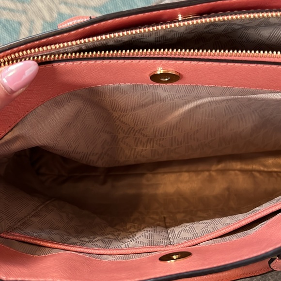 Michael Kors Savannah Satchel Saffiano (Peach) - Picture 11 of 13
